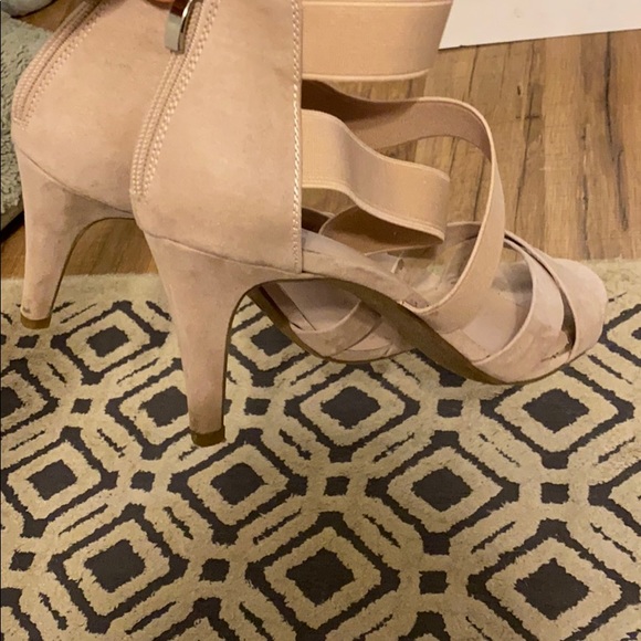 Xappeal Heels - Picture 3 of 3